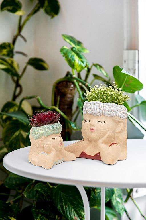Head in Hands Planter - Medium