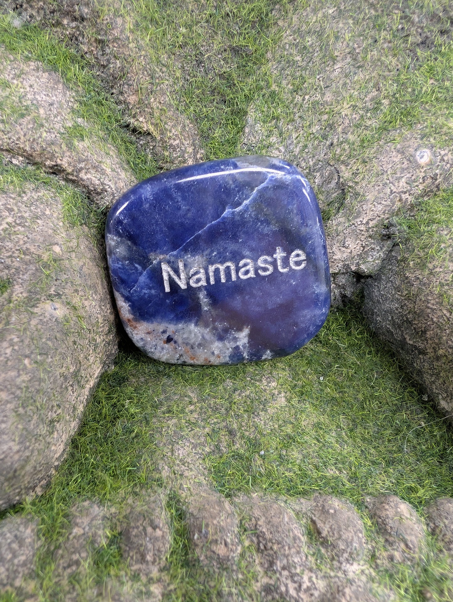 Positive Word Gemstone - Namaste (Sodalite)