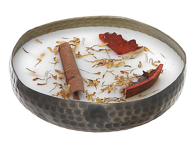 Botanical Soy 4 Wick Candle in Brushed Brass Dish 10.6 oz - Apple Tart